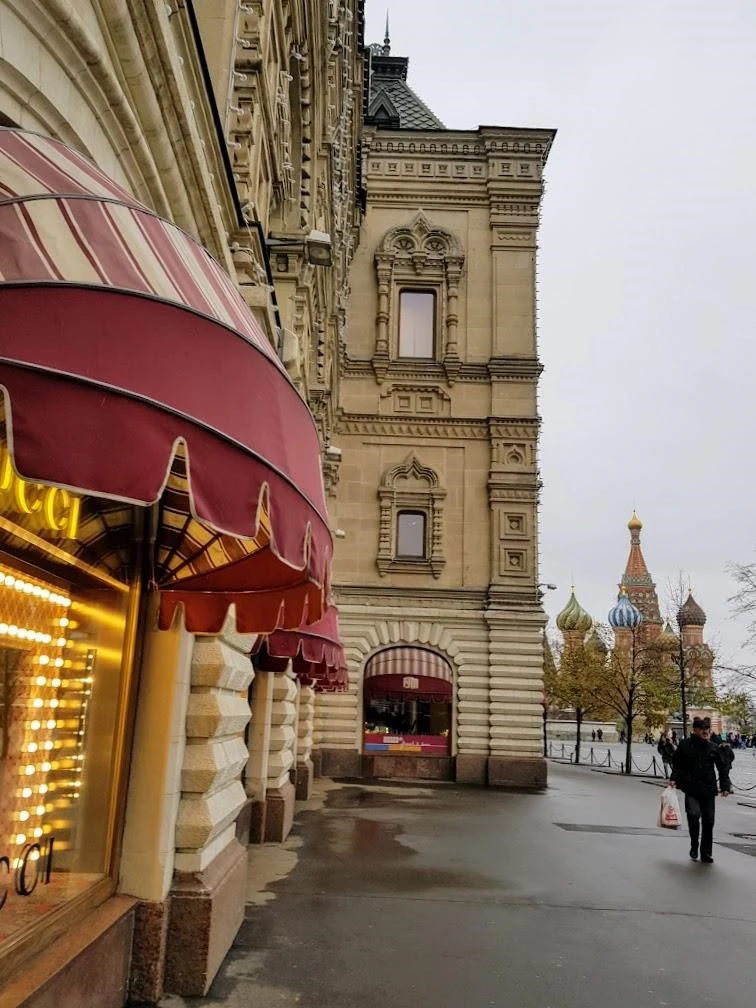 a_90hUd018svc1lh77o59uobwj_e9765c.jpg?type=e1920_std