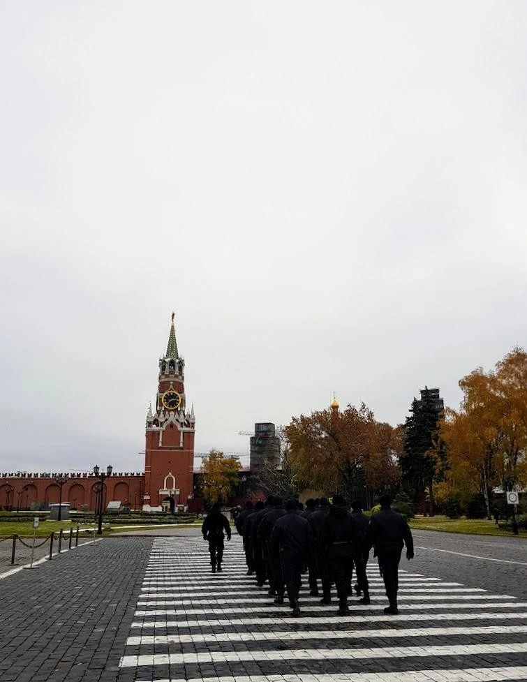 h_e1hUd018svc16a5ukh0temps_e9765c.jpg?type=e1920_std