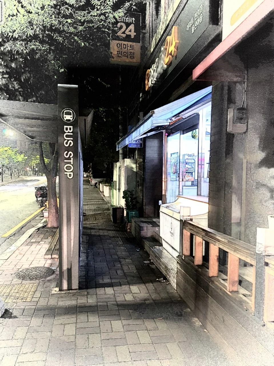 3_7jfUd018svc1p30qw3s1gs2v_bnmutt.jpg?type=e1920_std