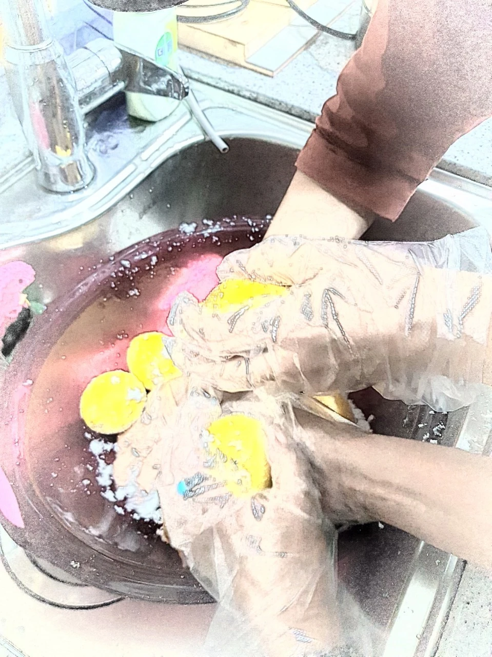 8_1jgUd018svci217114xxv8s_bnmutt.jpg?type=e1920_std