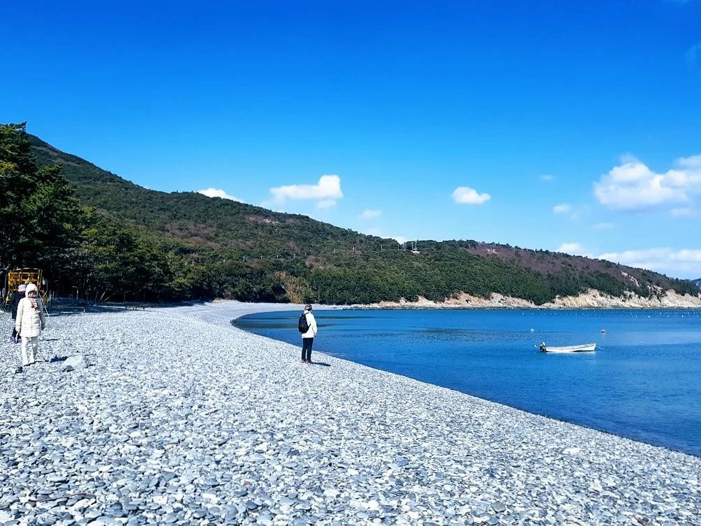 h_e8cUd018svc1ufs5ot5vcc79_k25ze1.jpg?type=e1920_std