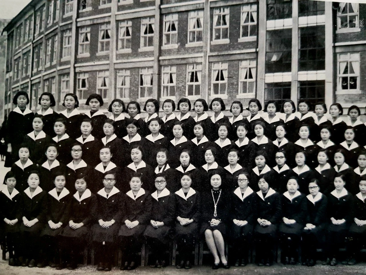 j_hjgUd018svc1pcgzqvf6p4ww_bnmutt.jpg?type=e1920_std