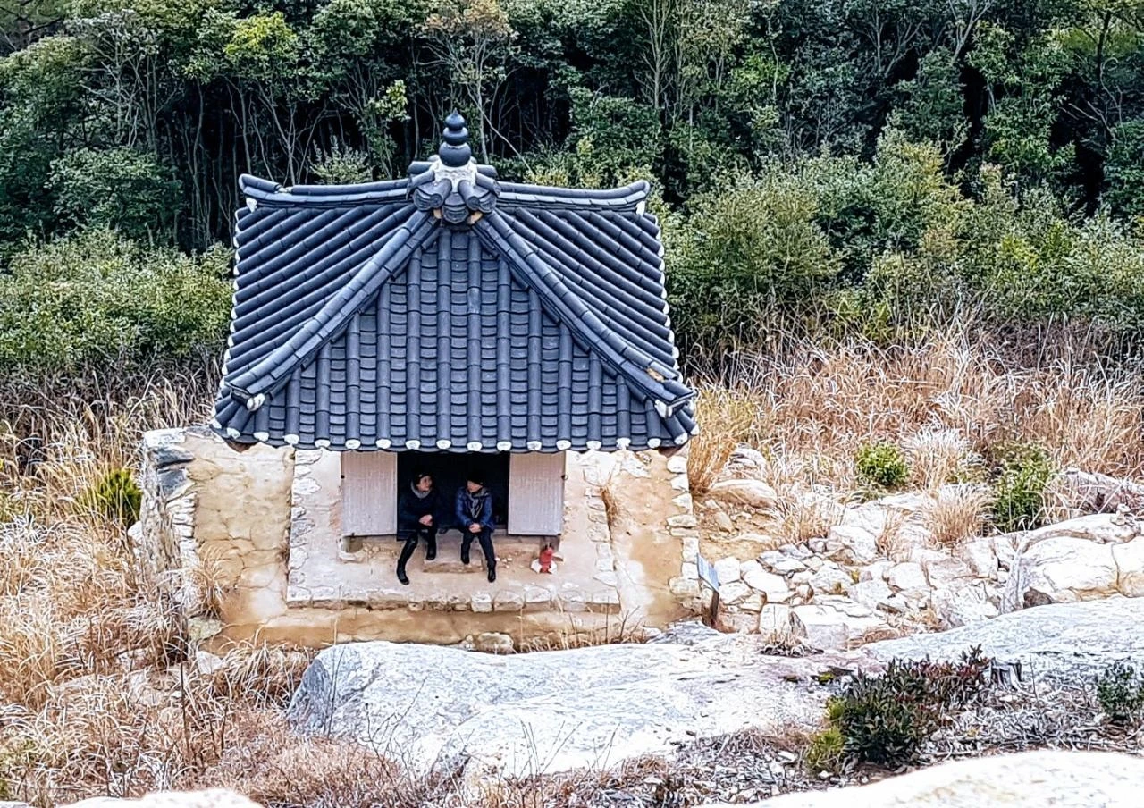 b32Ud017svcfyv8nc52egms_2uadx9.jpg?type=e1920_std