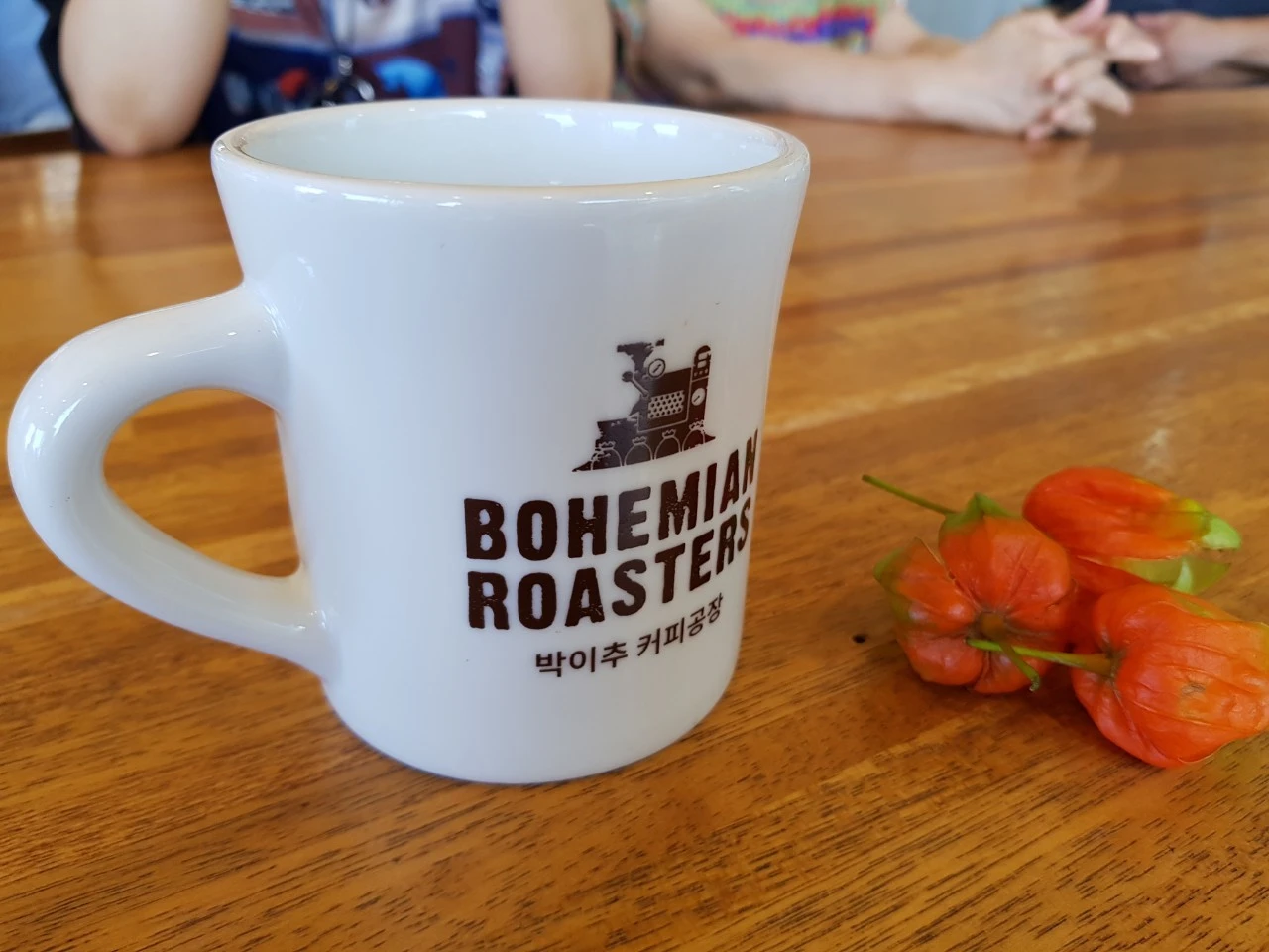 6_fc8Ud018svc1m066uy1ih0mb_bnmutt.jpg?type=e1920_std