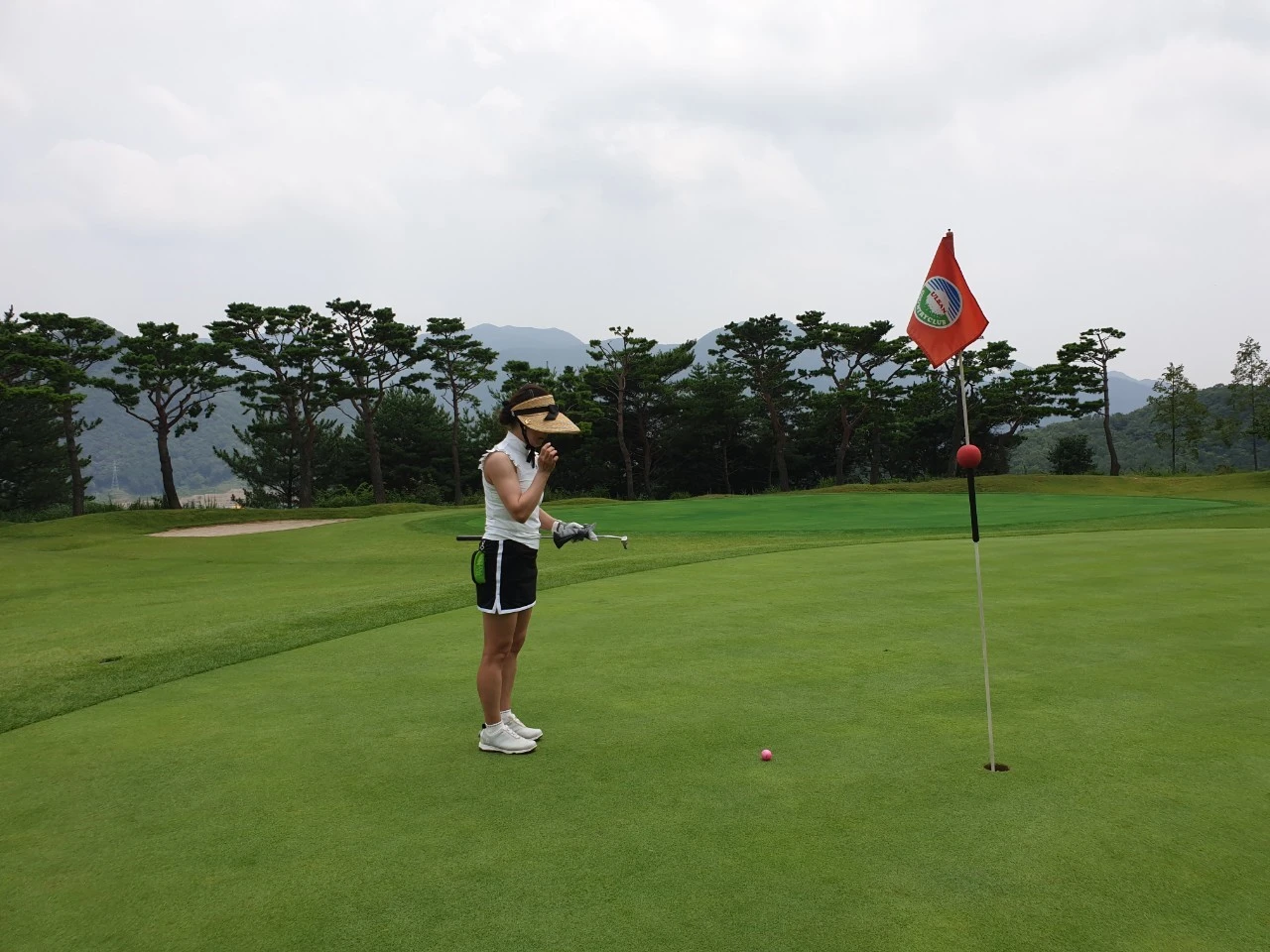 6_jf8Ud018svci1yns75cuvy_e9765c.jpg?type=e1920_std