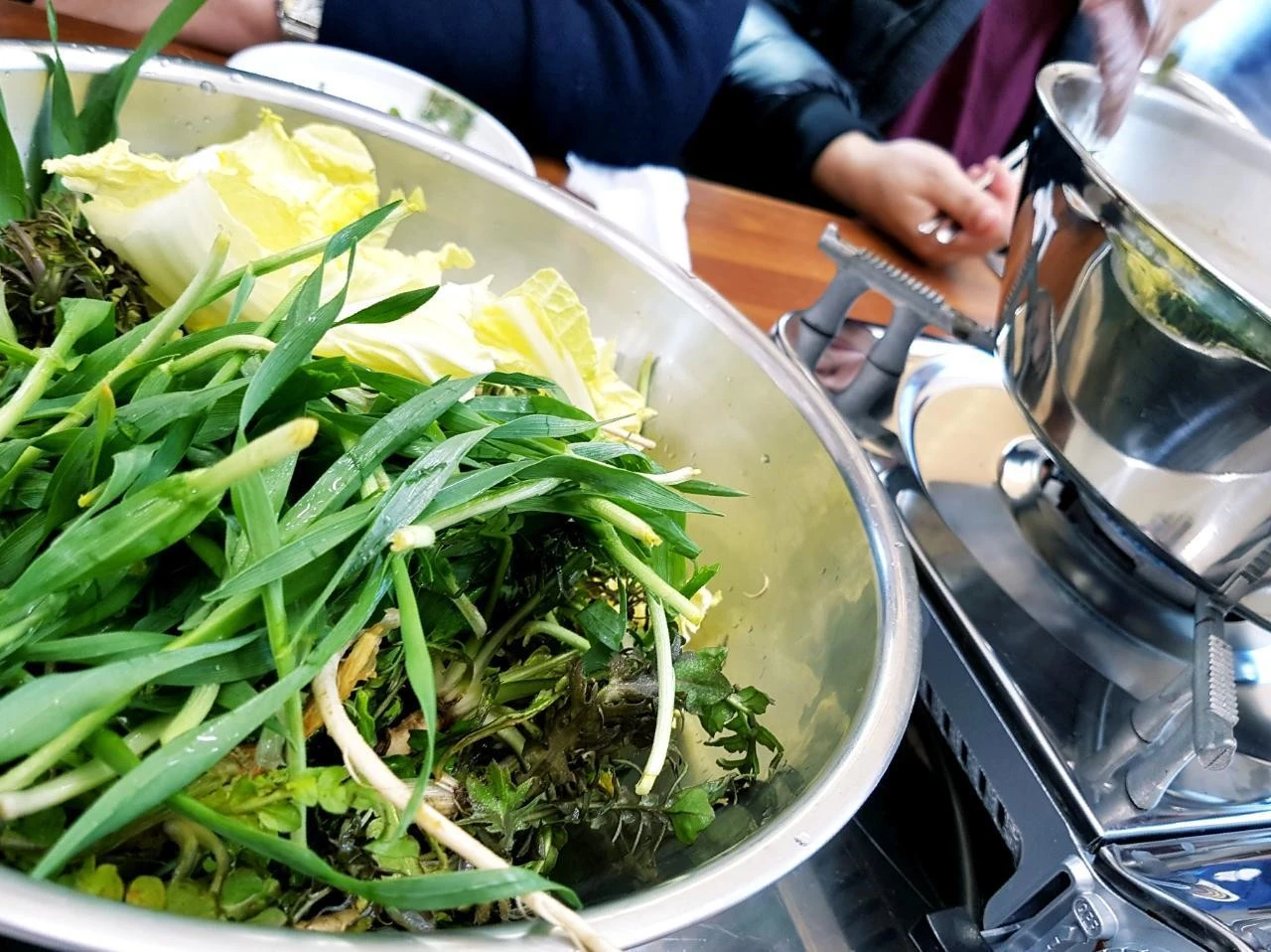 ah7Ud016svc1ib75lmsja4r5_z5l8o4.jpg?type=e1920_std