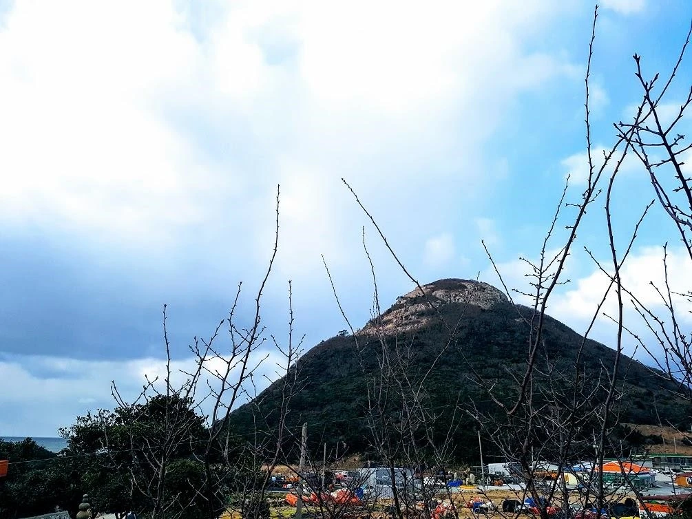 4_eh2Ud018svc1gaarlxmozgev_ytkv07.jpg?type=e1920_std