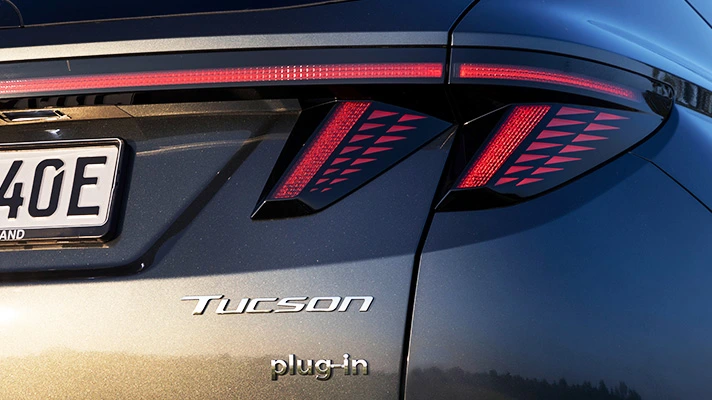 Tucson-PHEV-German-Magazine-Review16.jpeg
