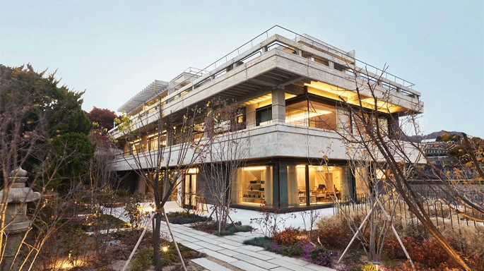 2-1 아모레퍼시픽 공식 사이트.jpeg