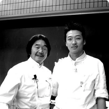 IMG_4803_-_%ED%99%A9%EC%B0%BD%ED%99%98_(1).jpeg?type=w1