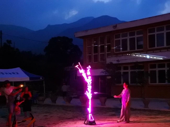 asia_mono_7.JPG?type=w2