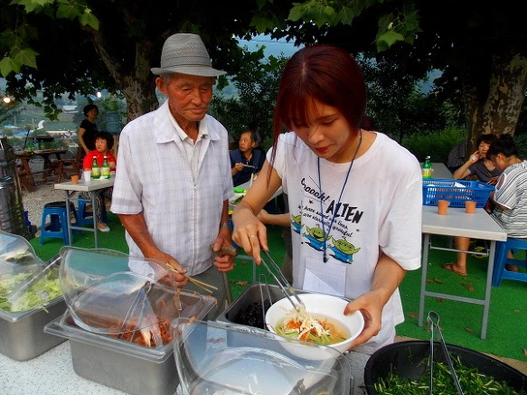 210E573F55C9C8C20C5C4C