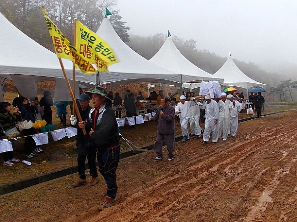 27713749564986823358CE