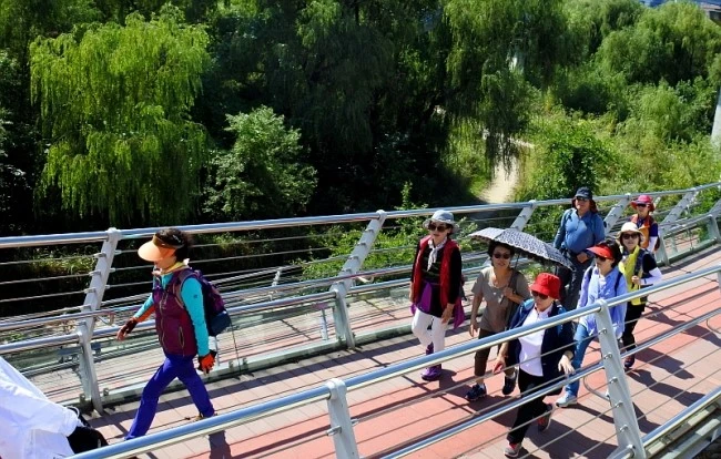 let_han_trekking_1.JPG?type=w2