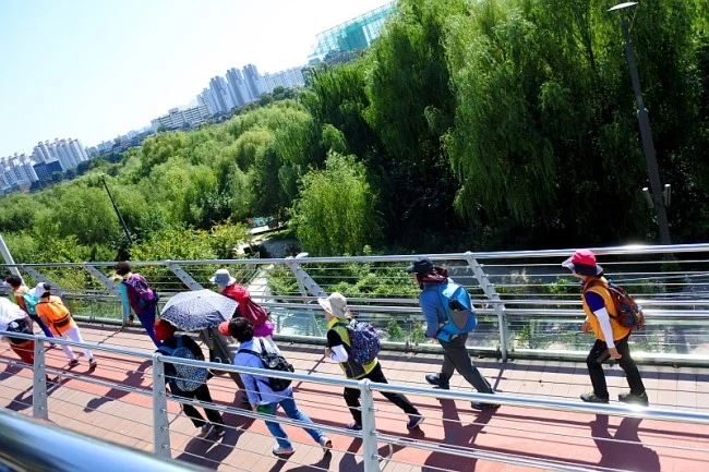 let_han_trekking_2.JPG?type=w2