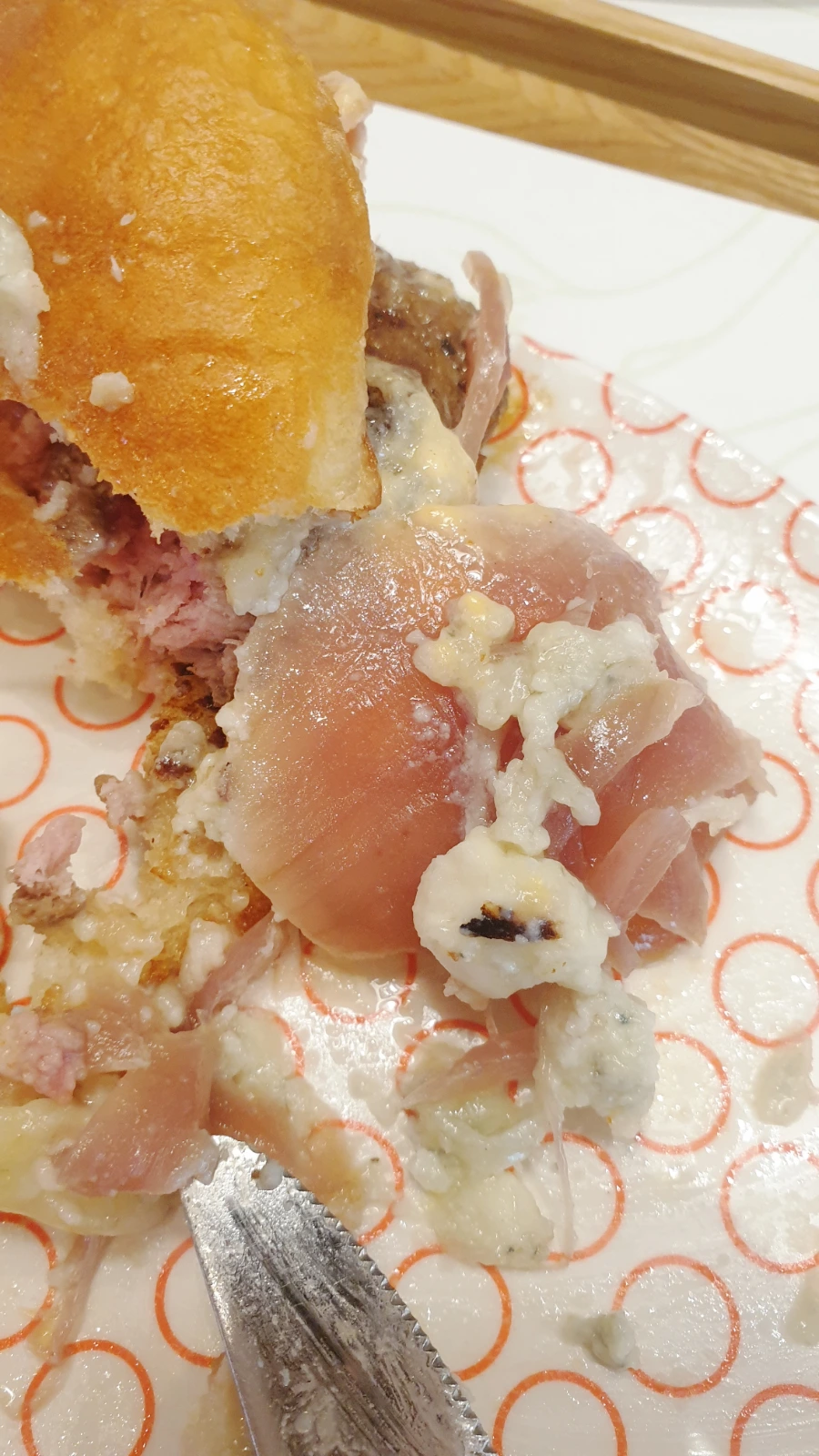 SE-a3ffeaff-35a4-11ed-90ec-b77b4b8e3c8f.jpg?type=w1