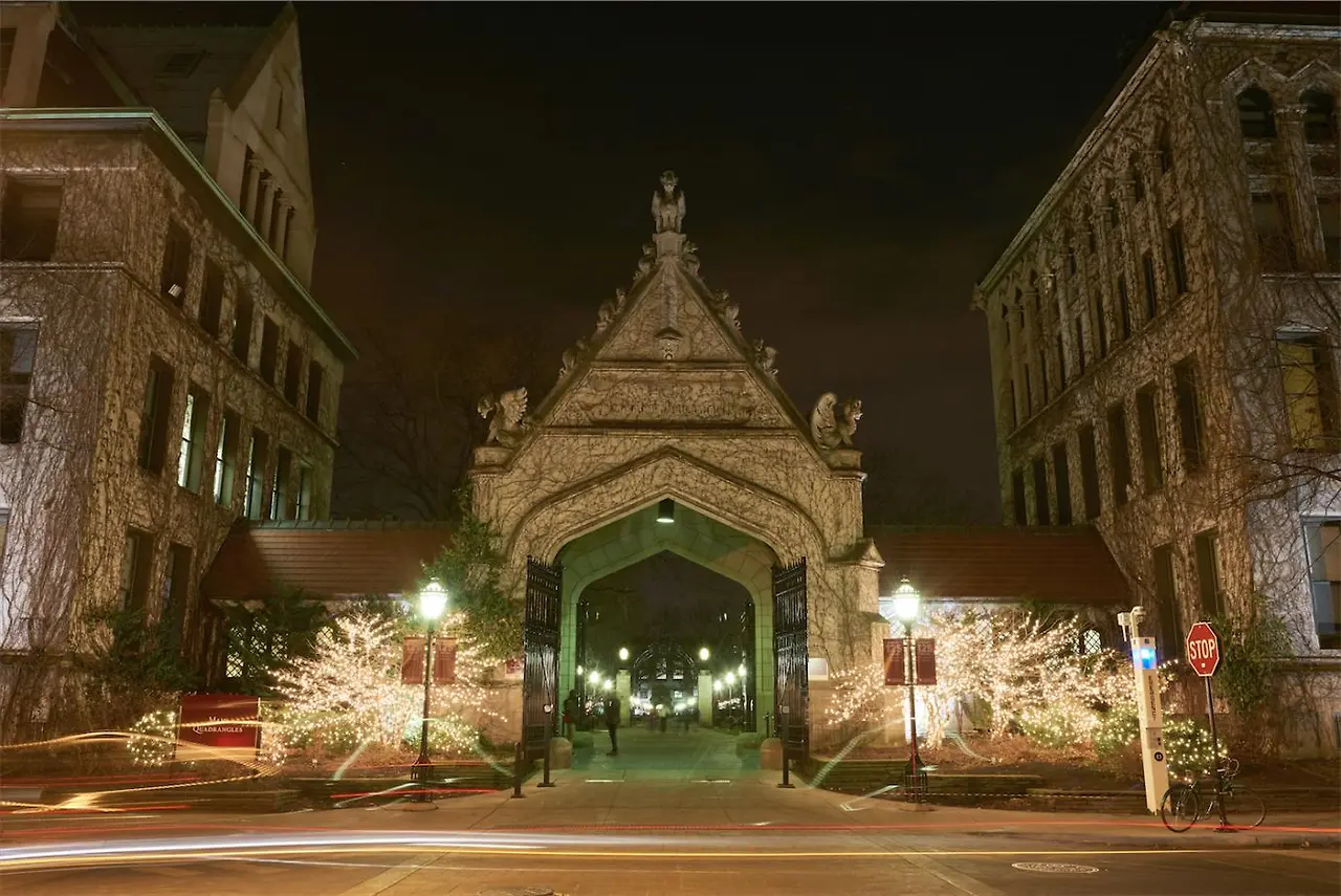 afqhkjsnzp2899120160317.jpg?itok=F-GFykwz