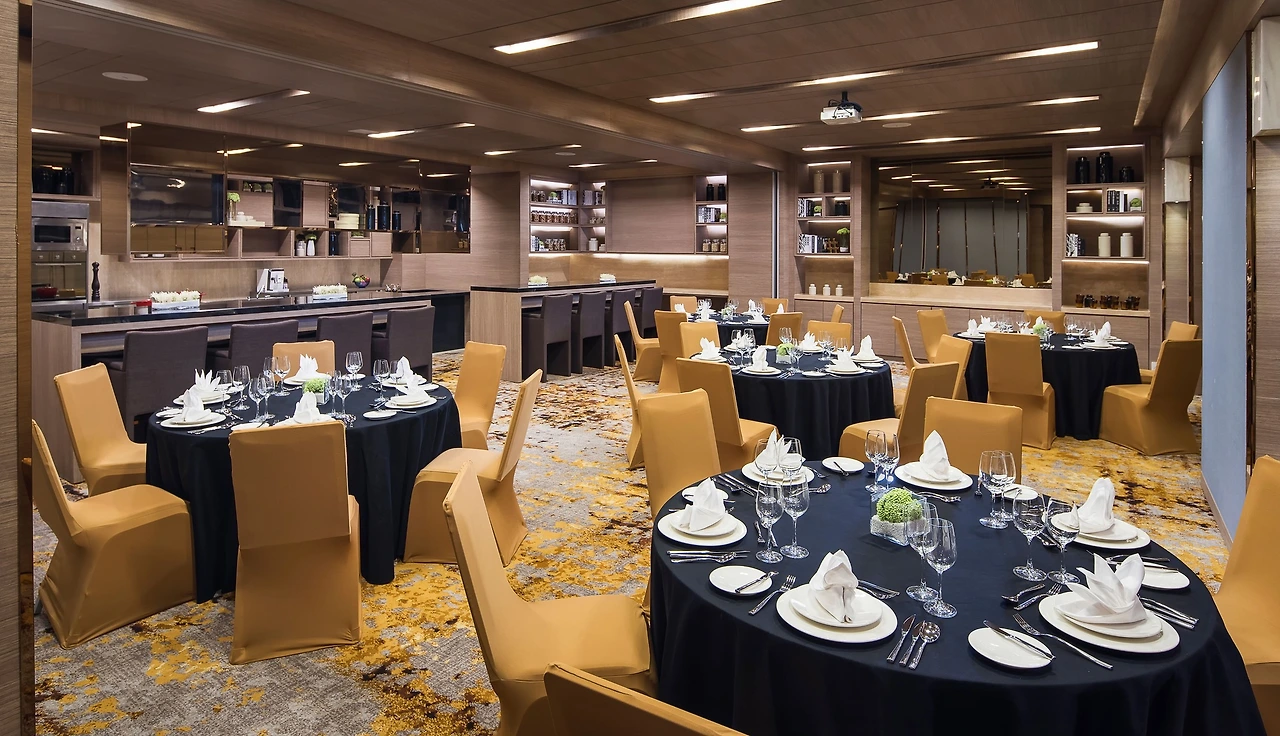 e032f6b9_z.jpg?impolicy=fcrop&w=1000&h=666&q=medium