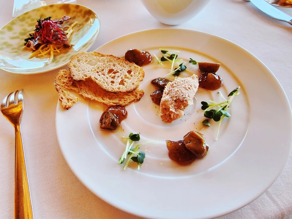 SE-a7cf86bd-cd72-409d-ad58-0fc86e799cfd.jpg?type=w1