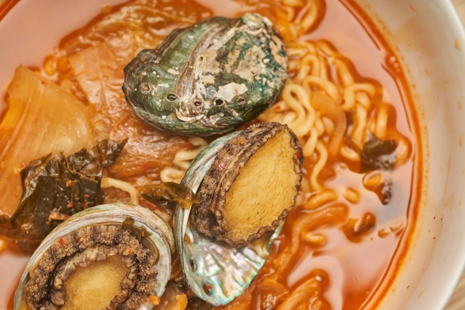 %EC%A0%84%EB%B3%B5_5.jpg?type=w1