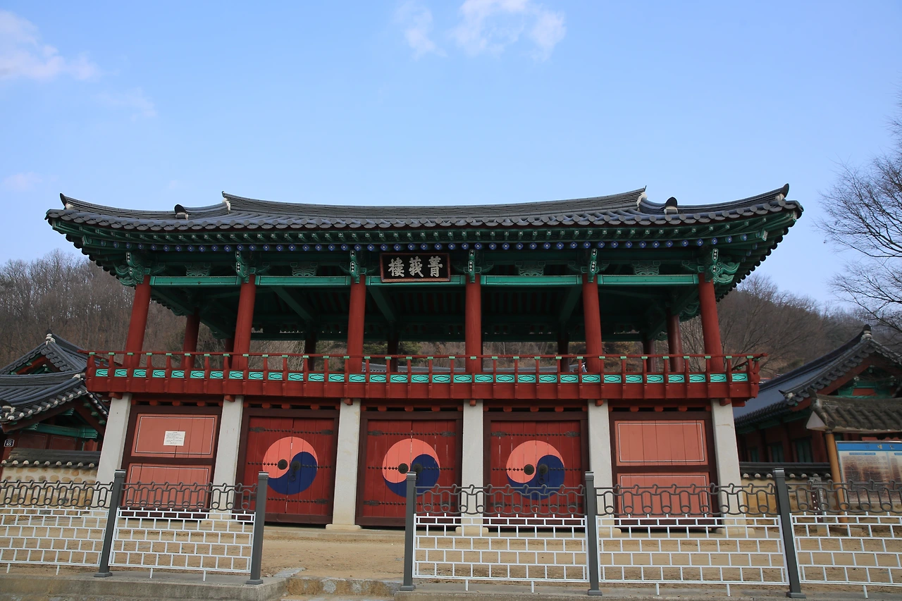 06. 안동의 안동향교.JPG