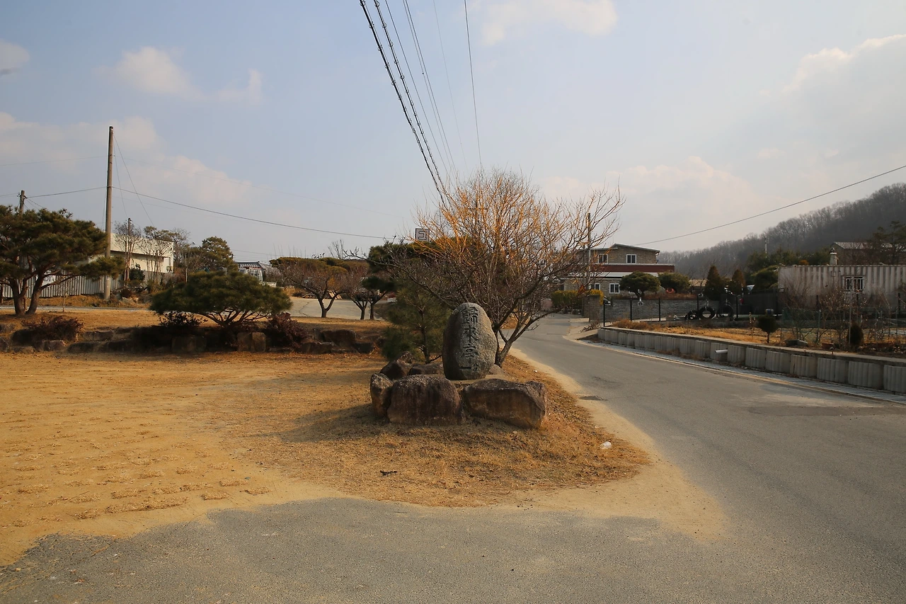 07 귀래정으로 들어가는 입구.JPG