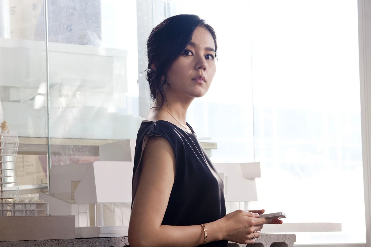 1226C6474F0E92020C.jfif