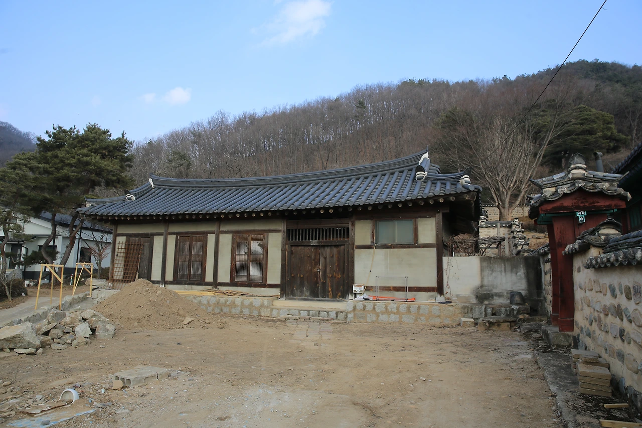 09. 안동향교의 부속건물.JPG