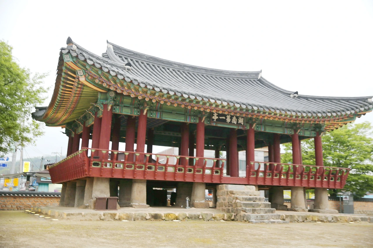 MG0A0717_новый размер_exposure.JPG