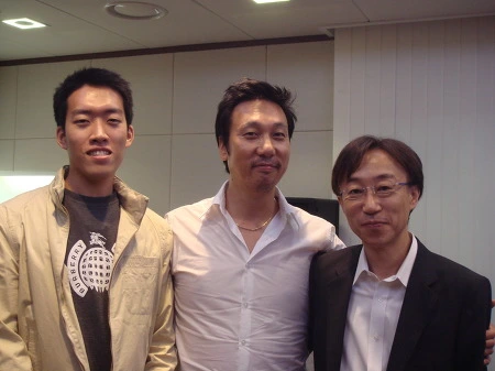 2255024057B552DF17D883