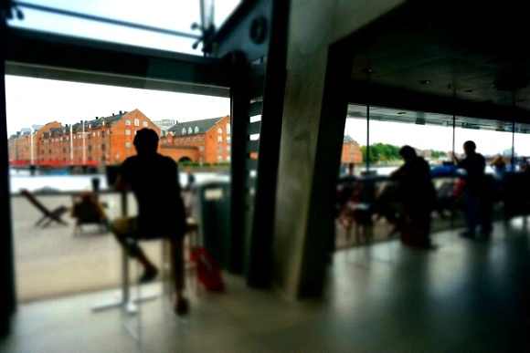 9956ED3359E39F6E0796BF