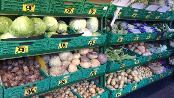 9989D63359C76BD9254674