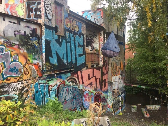 9921B03359BFA9801C05AC