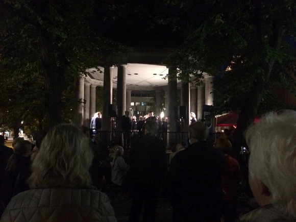 99F9403359BFA9A62BDCFC