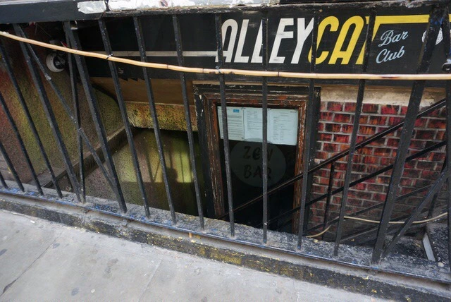 9987AA3359DB4EE716C68A