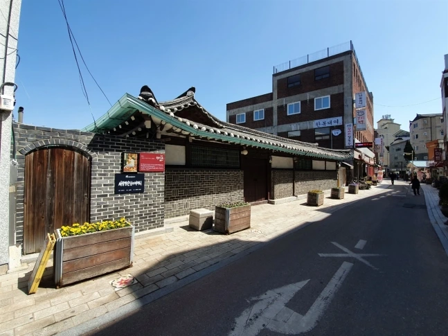 0002309336_004_20210415100251536.jpg?type=w647