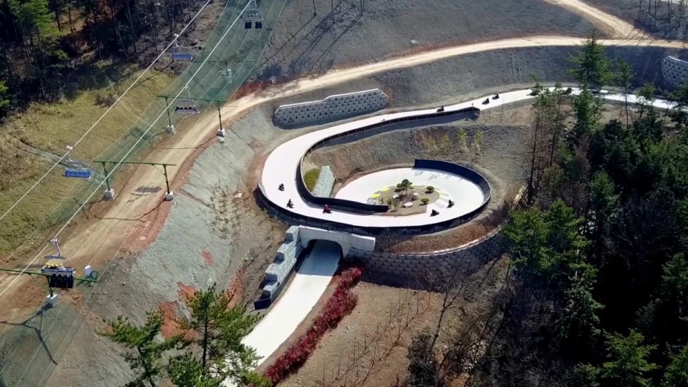 maxresdefault.jpg?type=w966