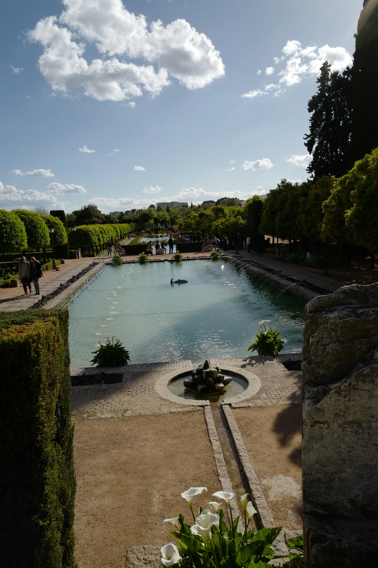 islamic water garden.jpeg