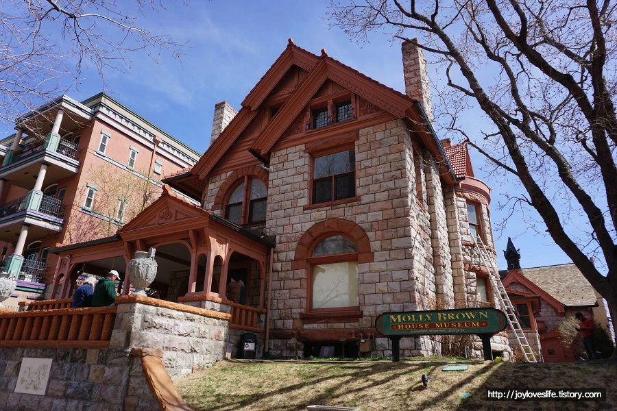 99F60A425ABF04F7176042