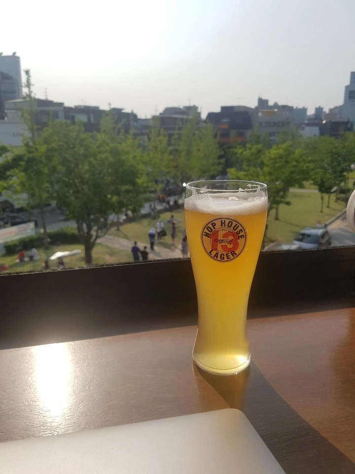 19.06.02 연남동 한스크래프트.jpeg