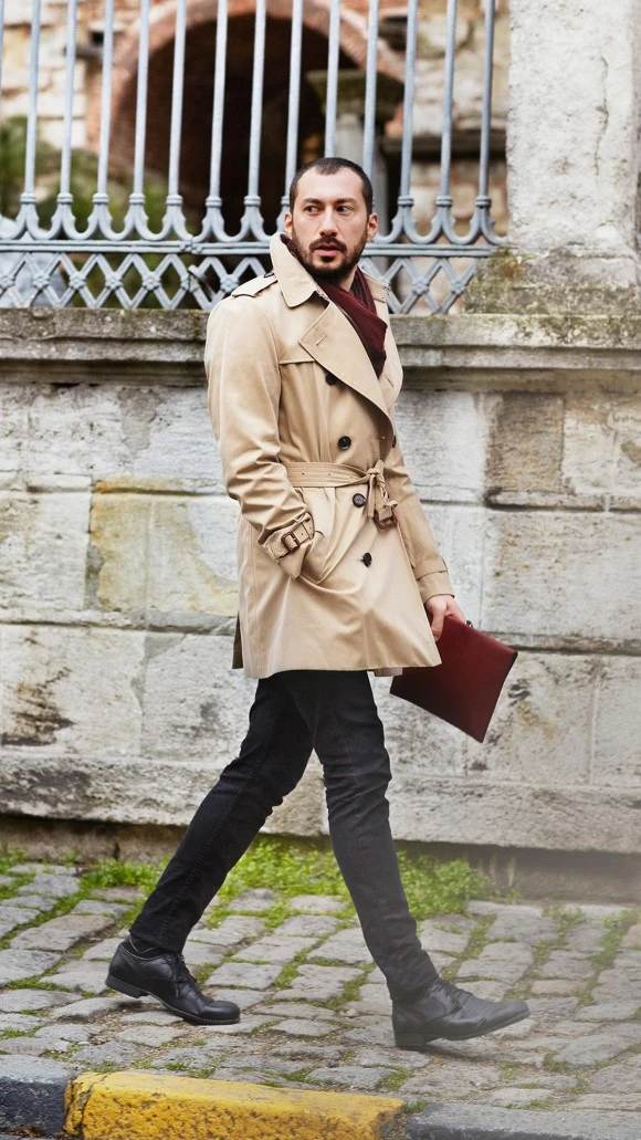 man-trench7.jpeg?type=w580