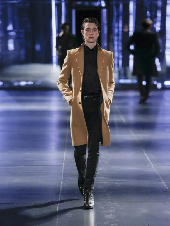 saint-laurent-camel-chesterfield-camel-hair-overcoat-beige-product-3-811840427-normal.jpeg?type=w580