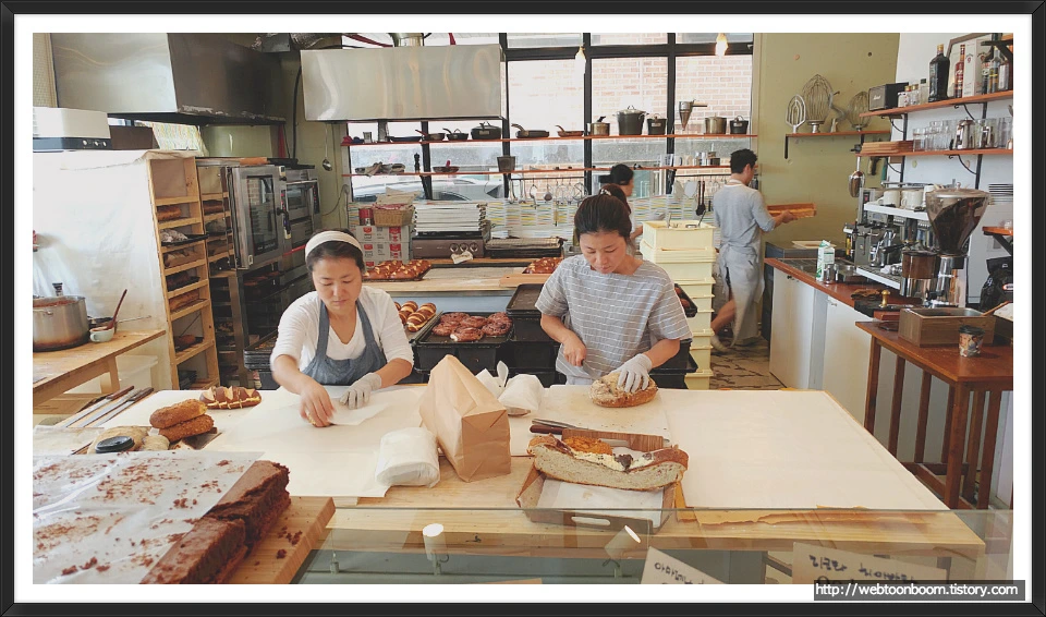 999AE43359ACA7E828F631