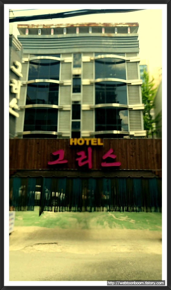 99512E3359B236632F17F4