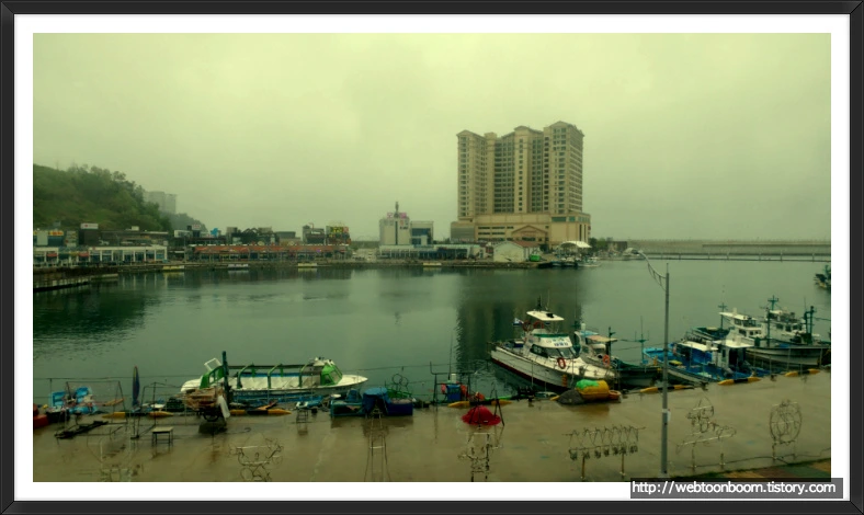 9912484F5AF296D6293ACD