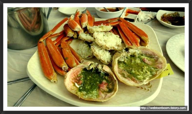 999BA64F5AF296AB093EAC