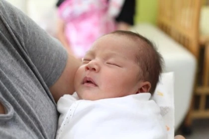 세상모르고 자는 선우.JPG