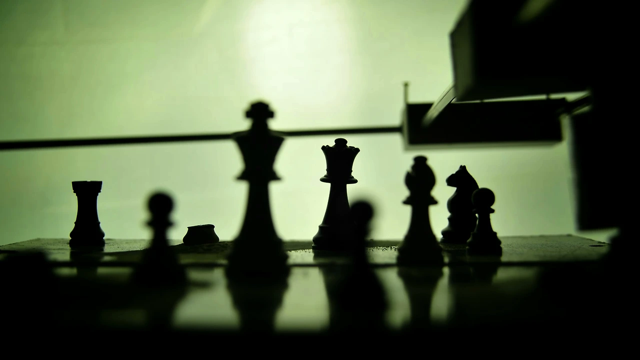 Shin kiwoun_God save q ed2 03.jpeg