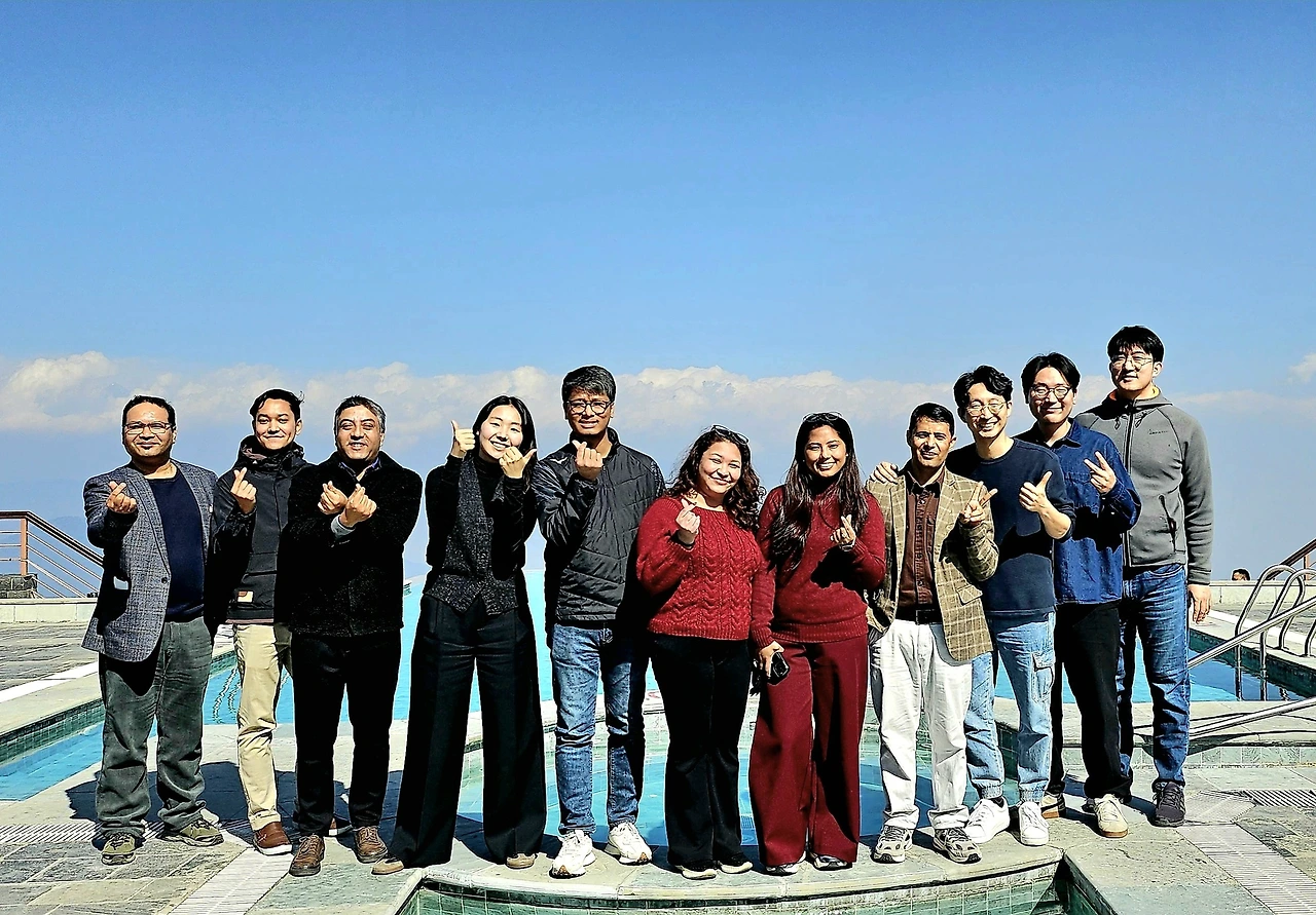 480173606_10237318836856505_8054302658625611511_n.jpg?_nc_cat=109&ccb=1-7&_nc_sid=833d8c&_nc_ohc=OZLKHR4d0CUQ7kNvgHsy5Z0&_nc_oc=AdjwyfyniidSOcgmJ42tEfsaokpdCbB5lUU_QFCtVq7pewhvMb9lyH9UaHtyugwxzPzIs9mBYPfsvLavCi5fdB2t&_nc_zt=23&_nc_ht=scontent-ssn1-1.xx&_nc_gid=ALpNesnzUumPNCUZA8F9_YH&oh=00_AYC7Lea-ESeaFrtzJLrJ-7jF_XSE8SH4yAXieNFSl5u16Q&oe=67B6436D