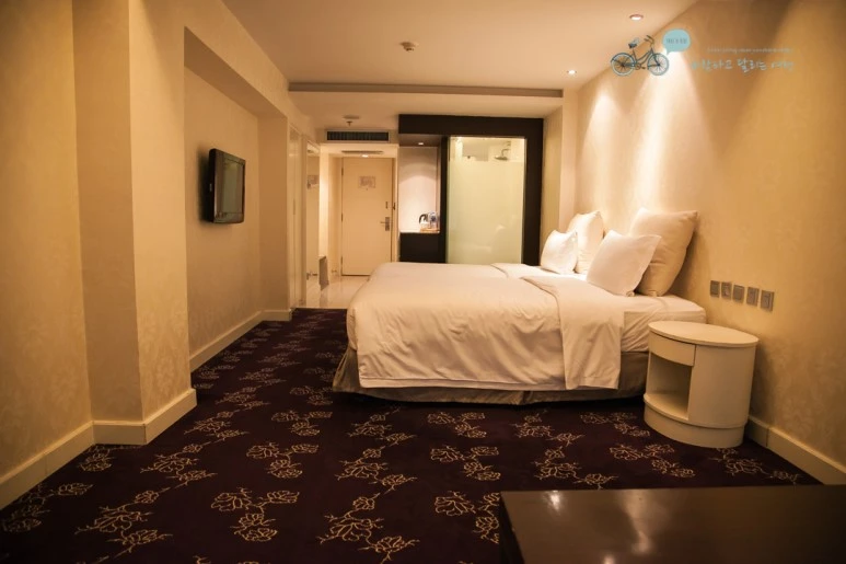 IMG_0461_Wide1080mark%EB%B0%94%EB%9E%8C.jpg?type=w773